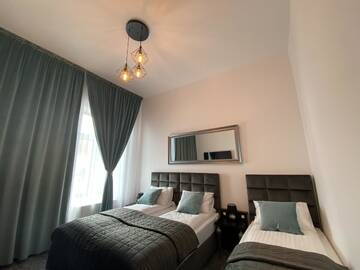 Фото номера Трехместный номер Отель Hotel Bellavista Deta г. Deta 3