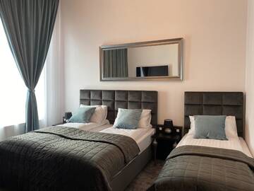 Фото номера Трехместный номер Отель Hotel Bellavista Deta г. Deta 4